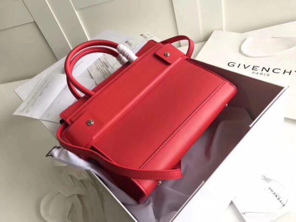 Givenchy Horizon Plain Smooth Leather Handbag - Red - Image 5