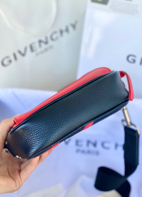 Givenchy Inverted Letter Crossbody/shoulder Bag - Blue/Red - Image 3