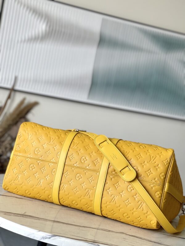 Louis Vuitton Keepall Bandoulière 50 Travel Bag - Yellow - Image 3