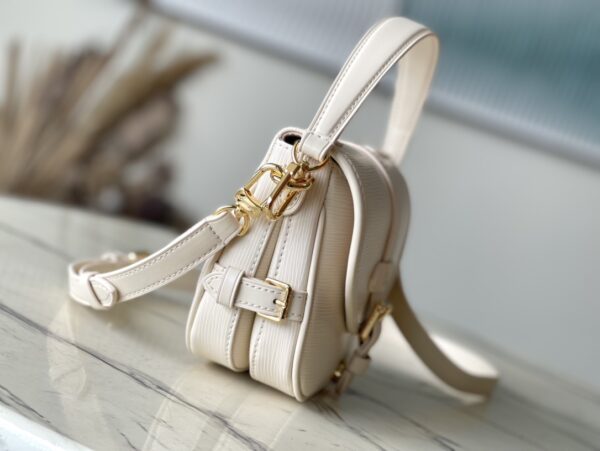 Louis Vuitton Saumur BB Handbag – White - Image 5